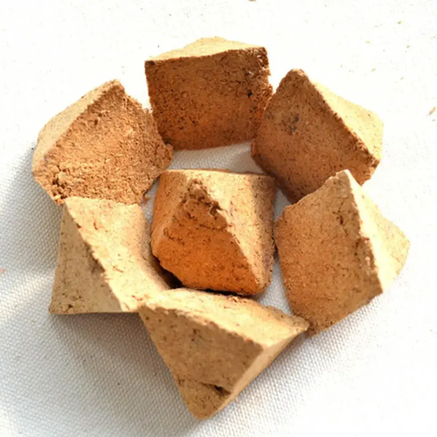 Palo Santo en Pirámides